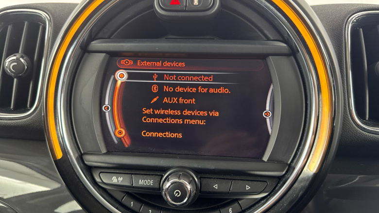 MINI Countryman 1.5 Cooper 5dr [Chili/Media Pack XL] Petrol Hatchback